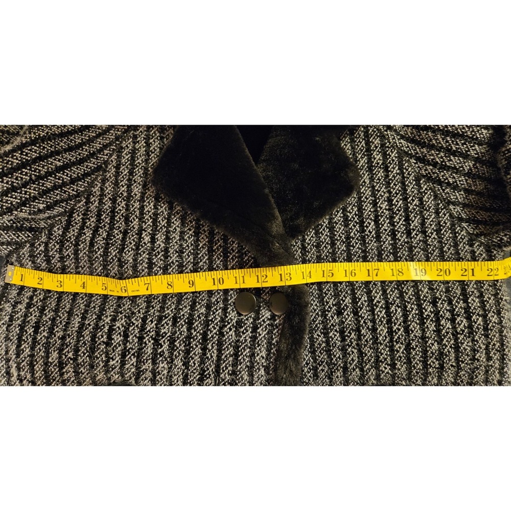 Vintage Style Striped Faux Fur Trim Coat Black White Mid Length Heavyweight L - Picture 10 of 14